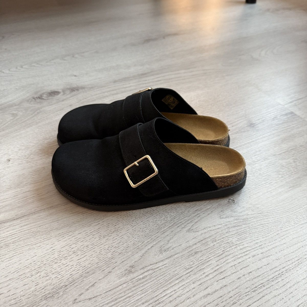 Other Schuh Black Suede Clogs Bostons Size US 7 / EU 40 - 1 Thumbnail