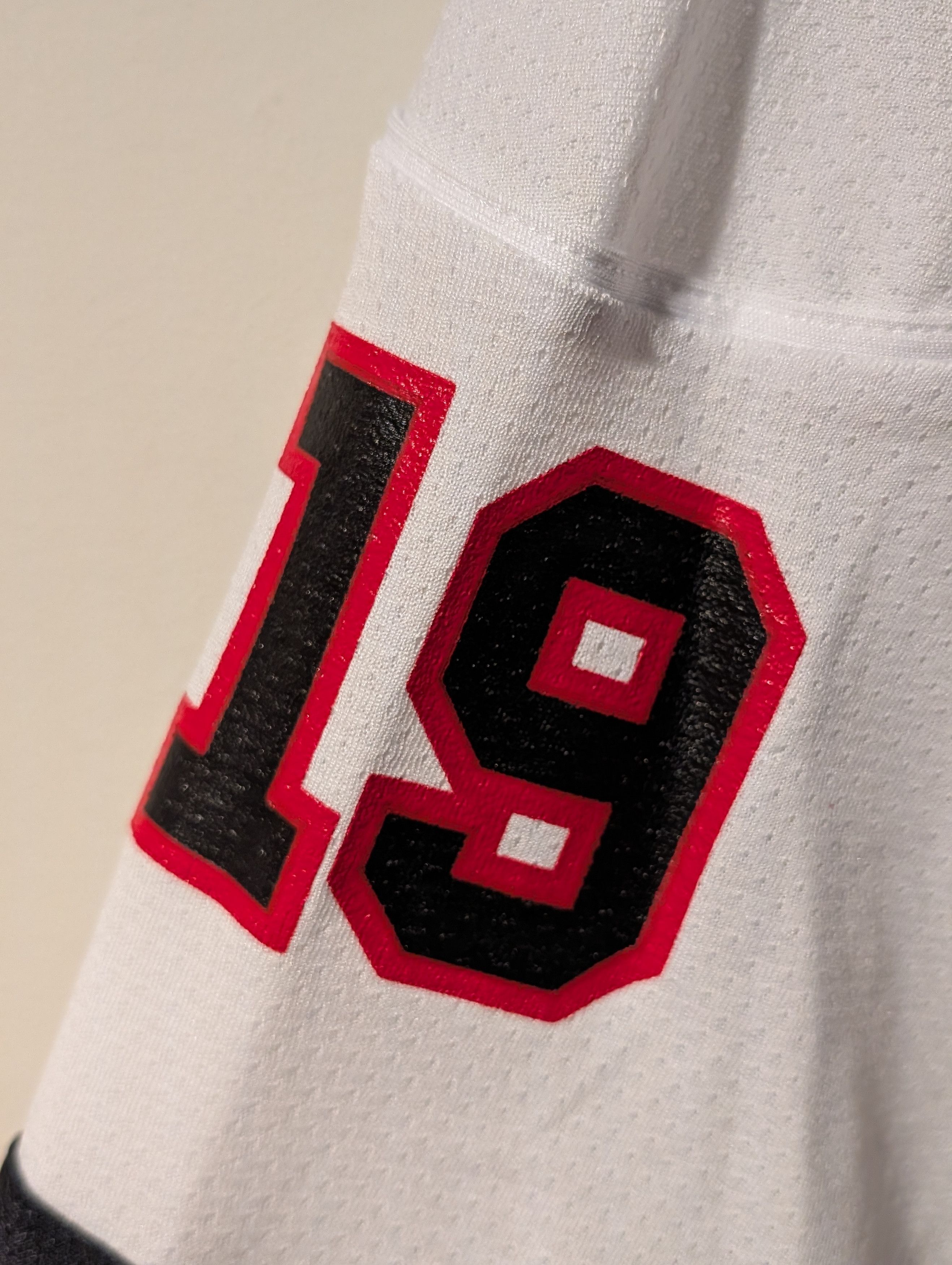 NHL Chicago BlackHawks Toews Reebok X-Large NHL Hockey Jersey Size US XL / EU 56 / 4 - 9 Thumbnail