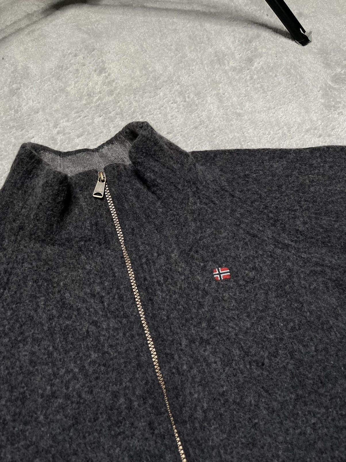 Napapijri Vintage Grey Basic Knit Sweater Zip Napapijri Outdoor Size US M / EU 48-50 / 2 - 3 Thumbnail
