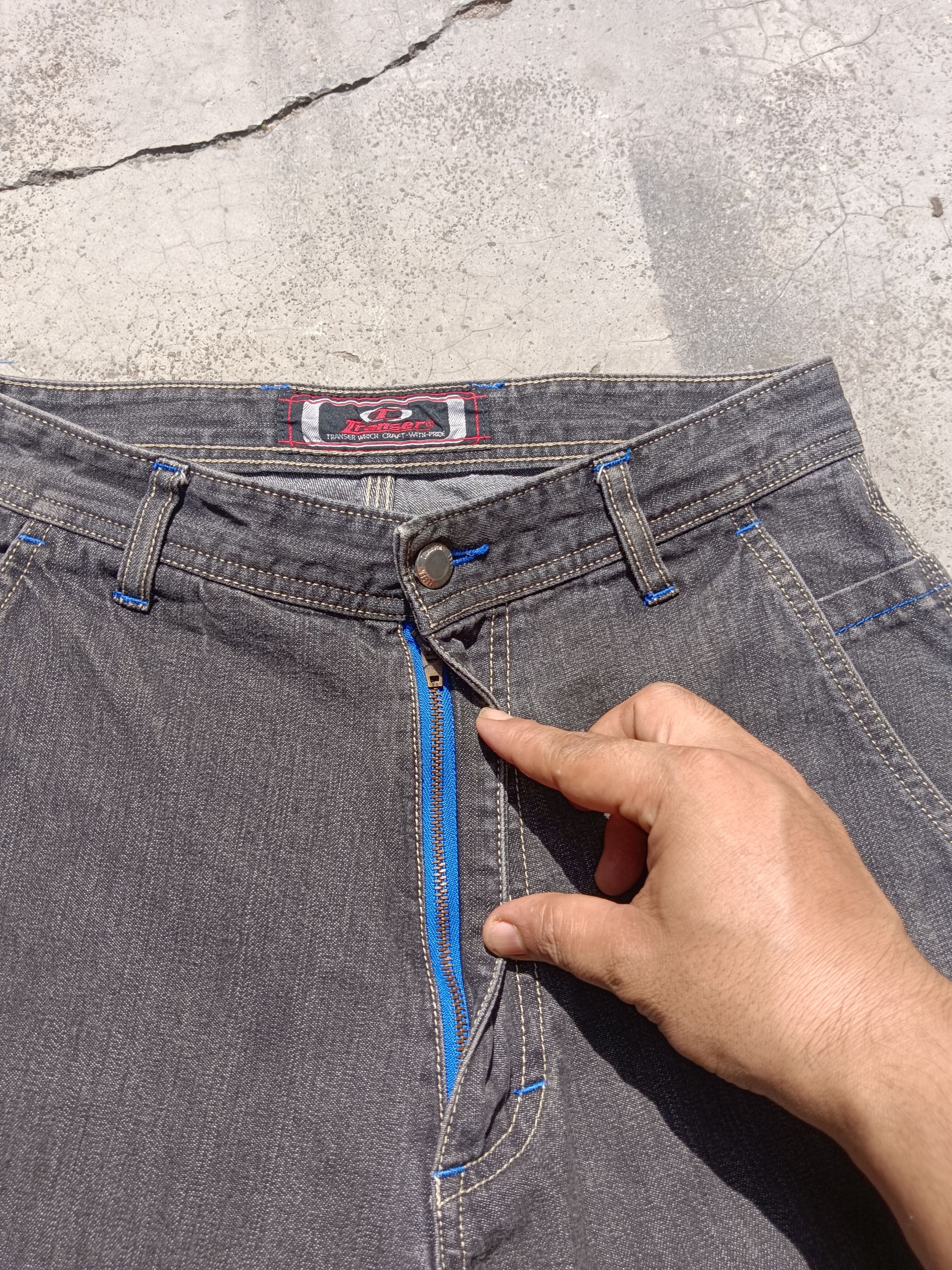 Japanese Brand 🔥TRANSER carpenter beggy multipoket 🔥 accep offer Size US 29 - 11 Thumbnail