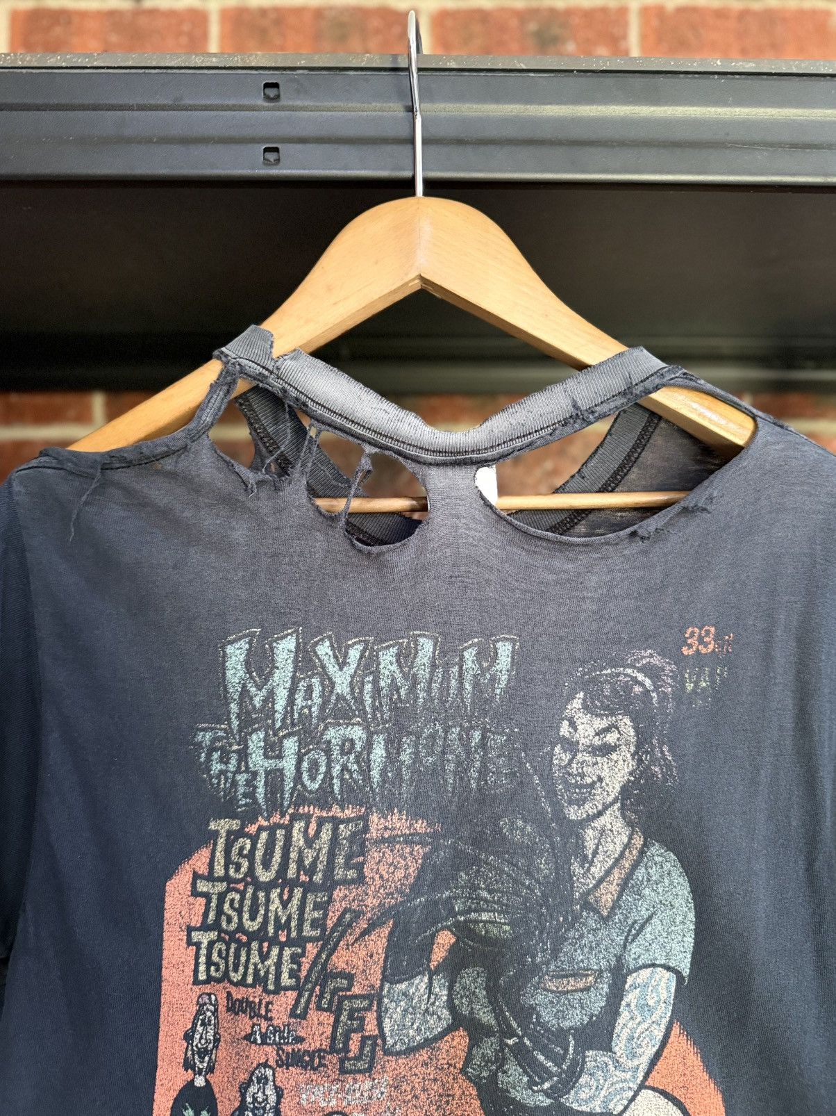 Band Tees Thrashed Vintage Maximum The Hormon Tour Very Grunge Tee Size US M / EU 48-50 / 2 - 5 Thumbnail