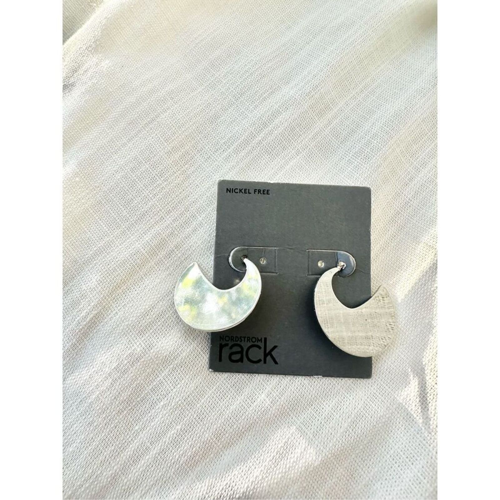 Nordstrom Nordstrom Rack Silver Dangle Mod Style Earrings Size ONE SIZE - 3 Thumbnail