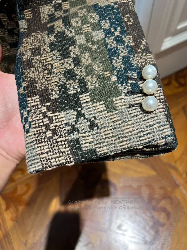 Louis Vuitton Louis Vuitton 24 spring and summer show style feidong lv s Size US S / EU 44-46 / 1 - 4 Thumbnail