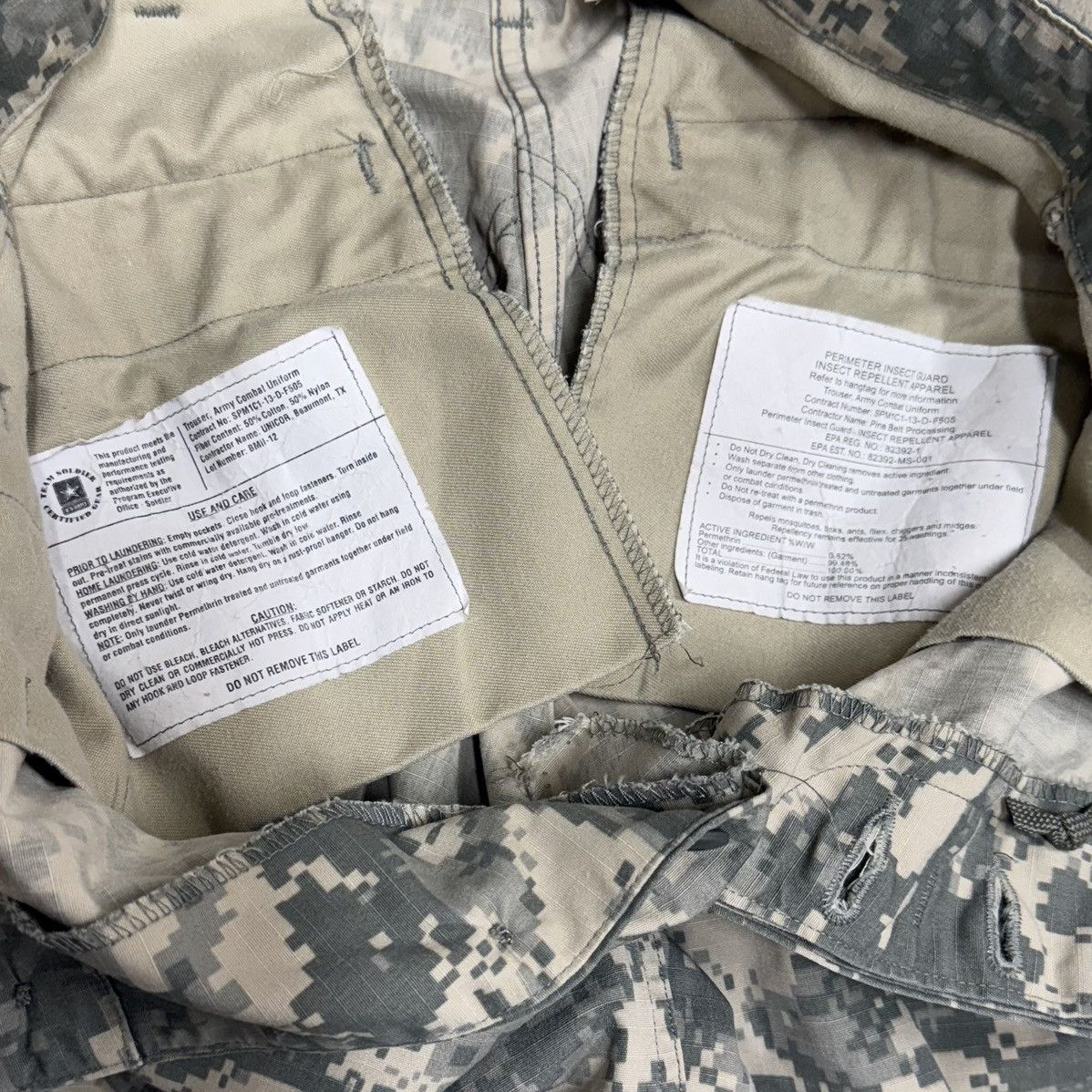 Vintage US Army Digital Camo Tactical Cargo Pants Military Ripstop Size US 32 / EU 48 - 4 Thumbnail