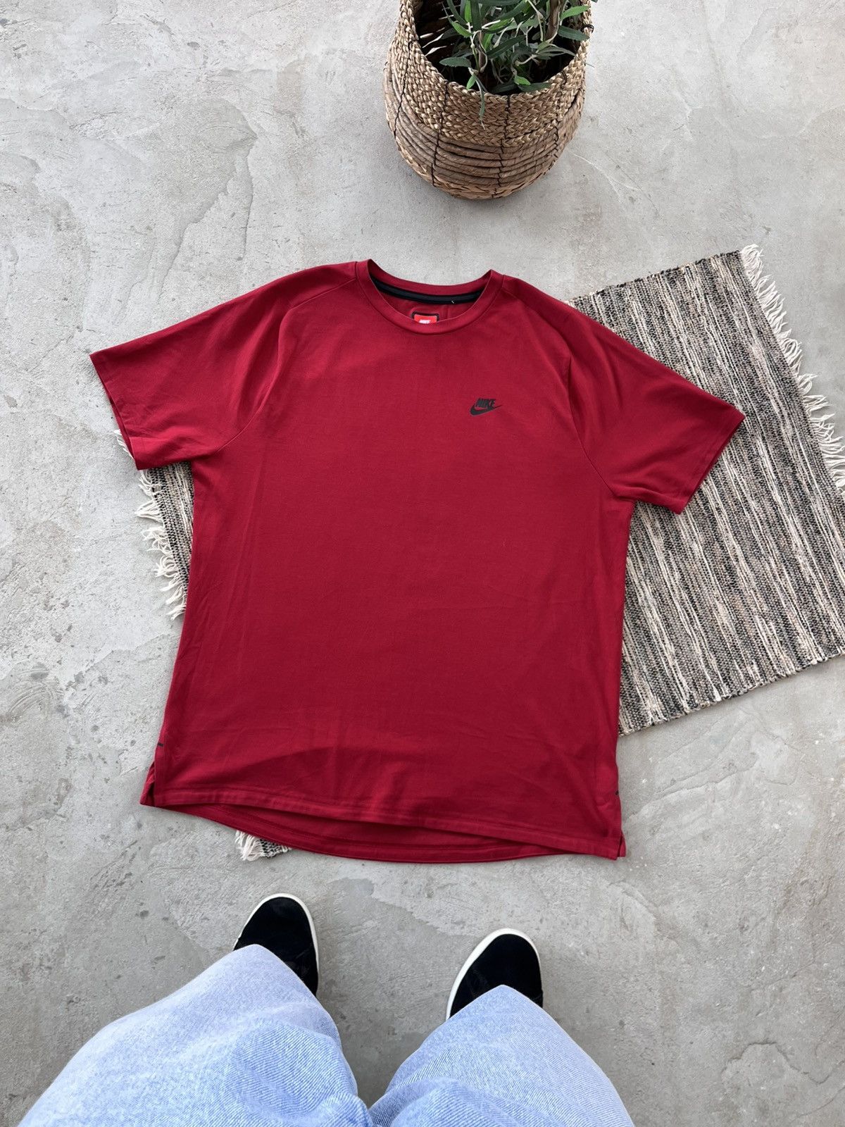 Nike Vintage Nike Tech Fleece Red TShirt Minimalistic blank tee Size US XL / EU 56 / 4 - 1 Thumbnail