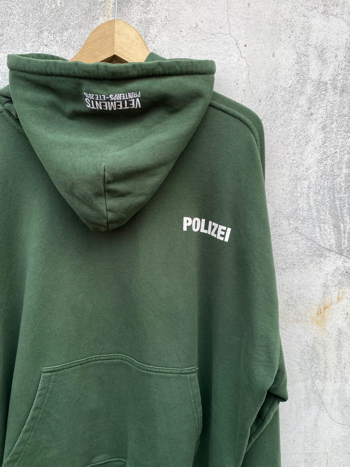 Vetements Vetements SS16 Green Polizei Hoodie Size US XS / EU 42 / 0 - 3 Thumbnail