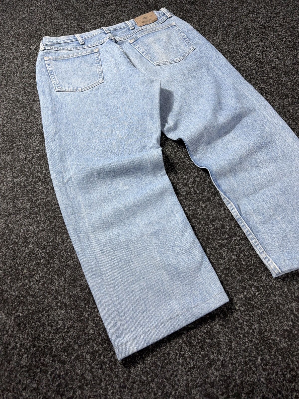 Wrangler 90s Wrangler Western USA Cowboy Light Wash Baggy Jeans Retro Size US 35 - 13 Thumbnail