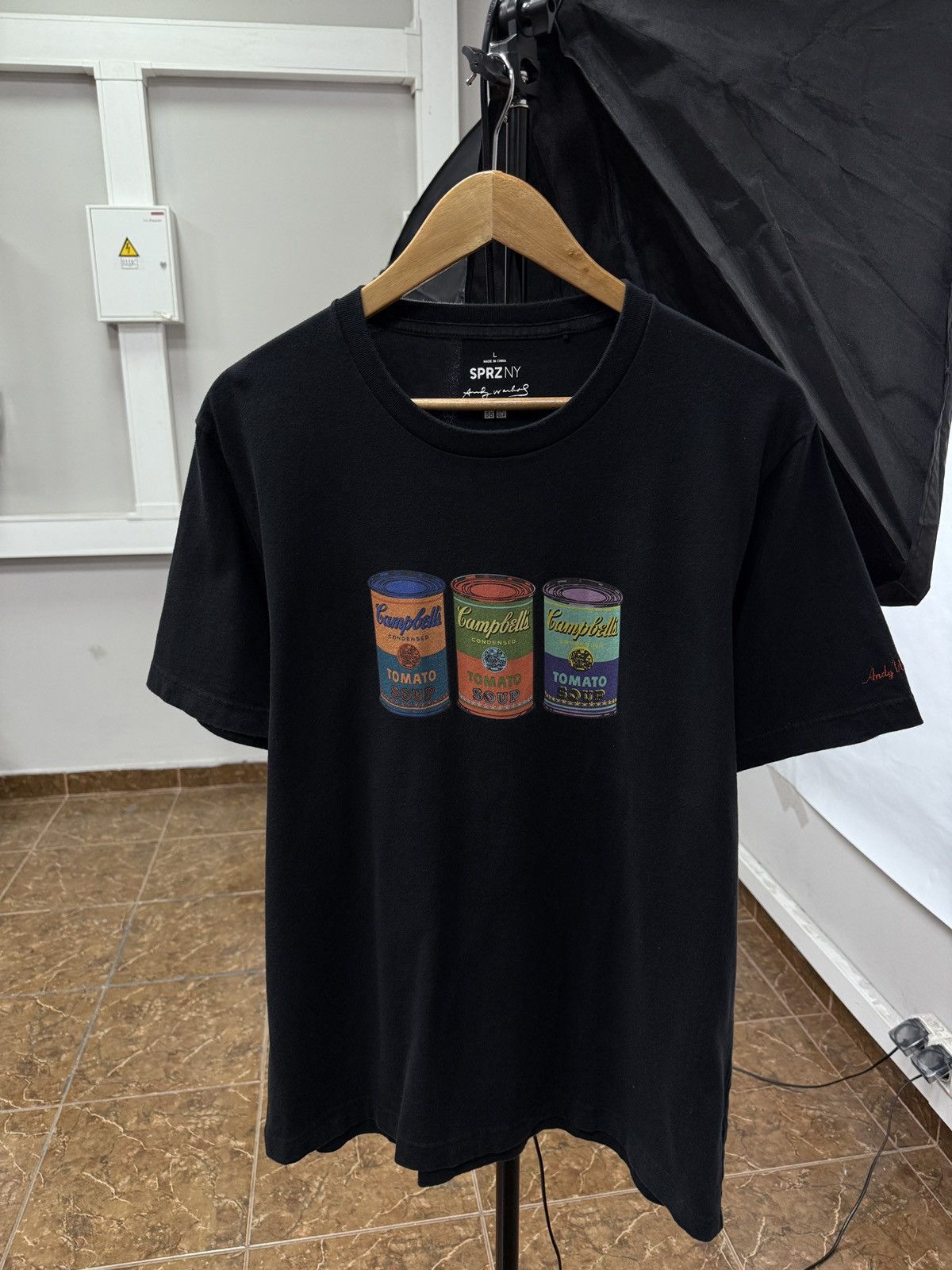 Andy Warhol × Uniqlo 🥫Y2K Andy Warhol Uniqlo Campbell Soup Art T-Shirt Avant Gard Size US L / EU 52-54 / 3 - 1 Thumbnail
