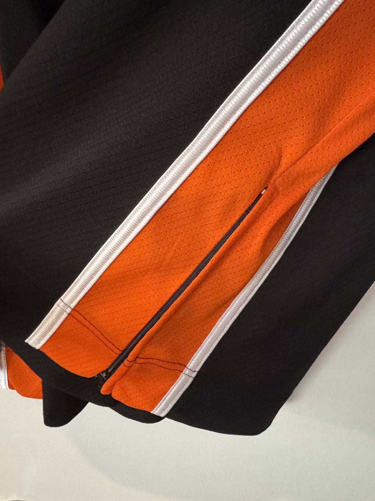 NHL Flyers Long Sleeve Shirt - Sz. L Size US L / EU 52-54 / 3 - 6 Thumbnail