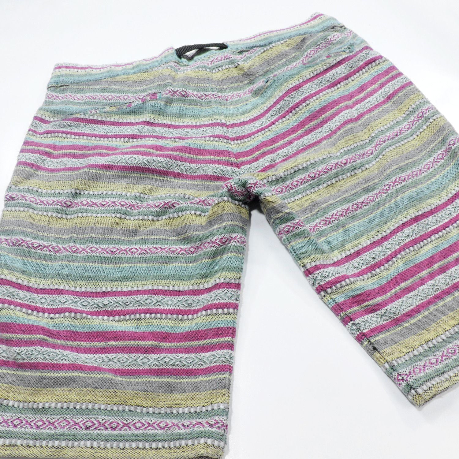 If Six Was Nine TITICACA MOTIF SHORT PANTS Size US 31 - 12 Thumbnail