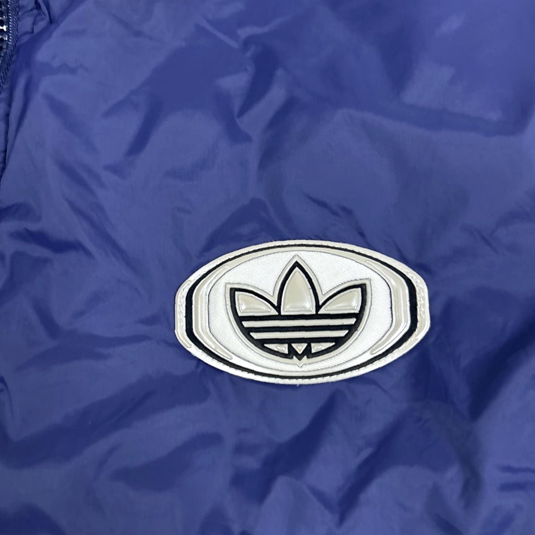 Adidas VINTAGE Adidas Puffer Jacket Men M Blue Tan Stripes 90s Y2K Nike? Size US M / EU 48-50 / 2 - 2 Thumbnail