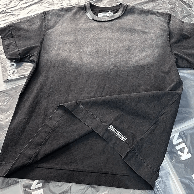 Japanese Brand Vintage Gradient Street Hip Hop Short Sleeve T-Shirt Size US L / EU 52-54 / 3 - 4 Thumbnail