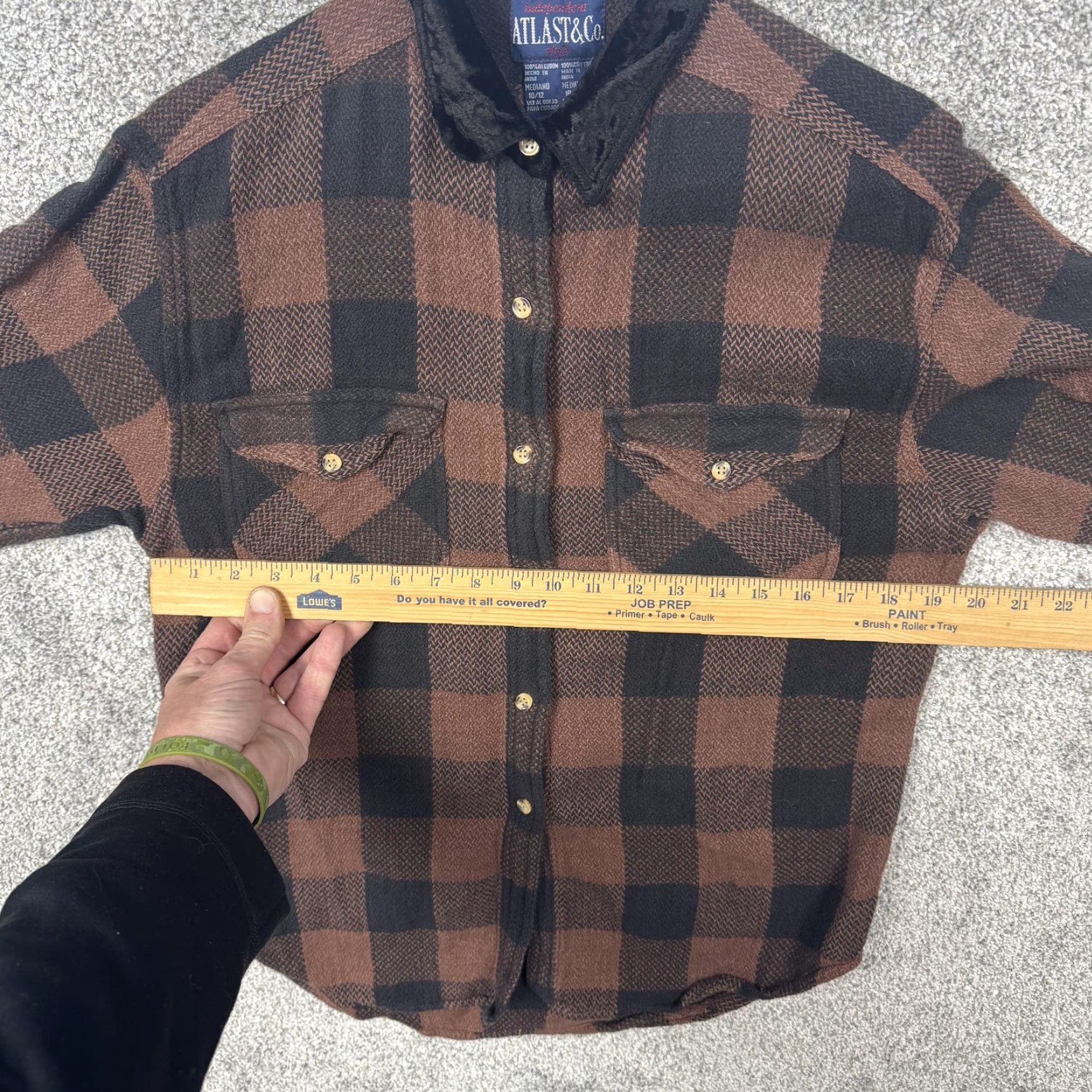 At Last & Co ATLAST&Co. Shirt Women M Brown Black Flannel Plaid Velour Collar Cozy Outdoorsy Pockets Size M / US 6-8 / IT 42-44 - 6 Thumbnail