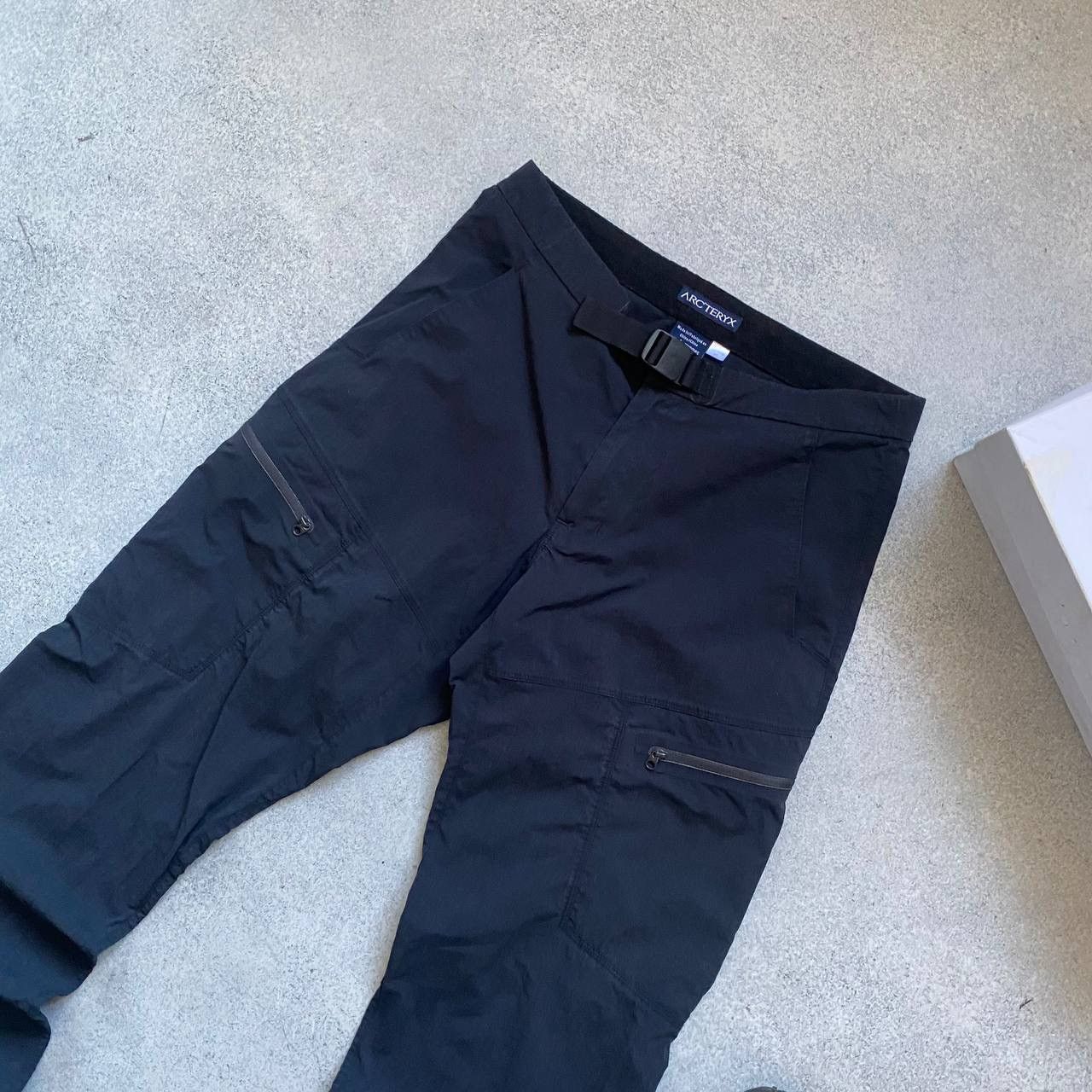 Arc'teryx VINTAGE ARCTERYX PANTS Size US 30 / EU 46 - 8 Thumbnail