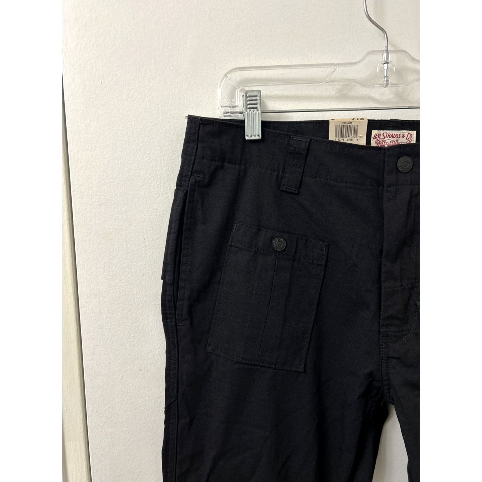 Levi's Levi's 541 Cargo Pants Mens 31x30 Black Athletic Tapered Pockets White Tab Pants Size US 31 - 4 Thumbnail