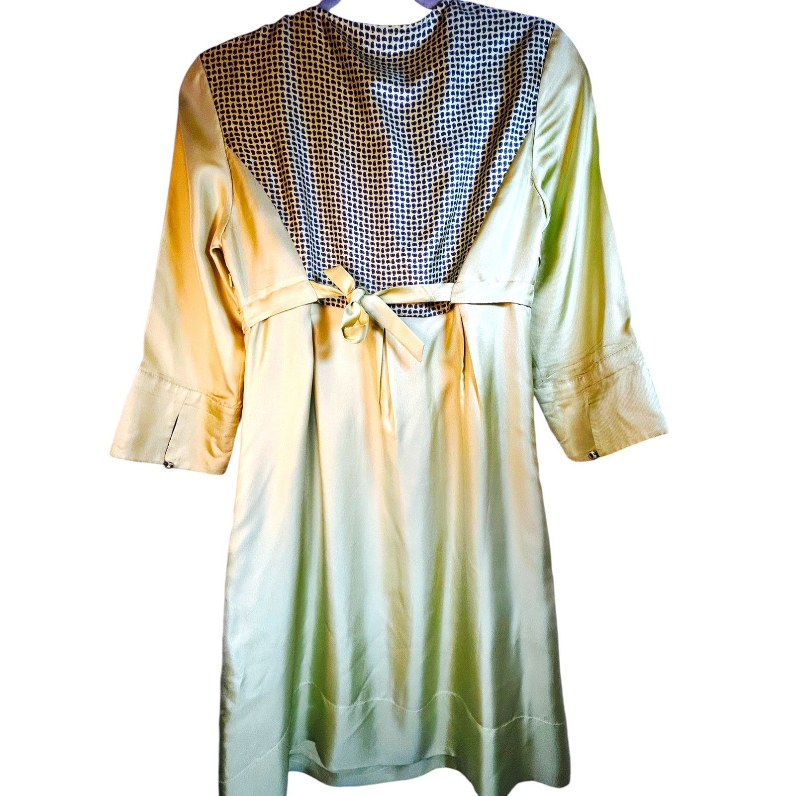 Hobbs London Rare Hobbs NW3 Silk Chartreuse Dress - Size 8 Size M / US 6-8 / IT 42-44 - 2 Thumbnail