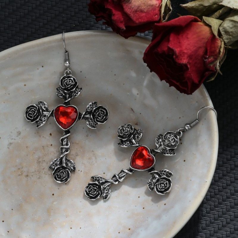 Jewelry × Sterling Silver Cross Retro Earrings One Pairs Chrome Jewelry Size ONE SIZE - 1 Thumbnail