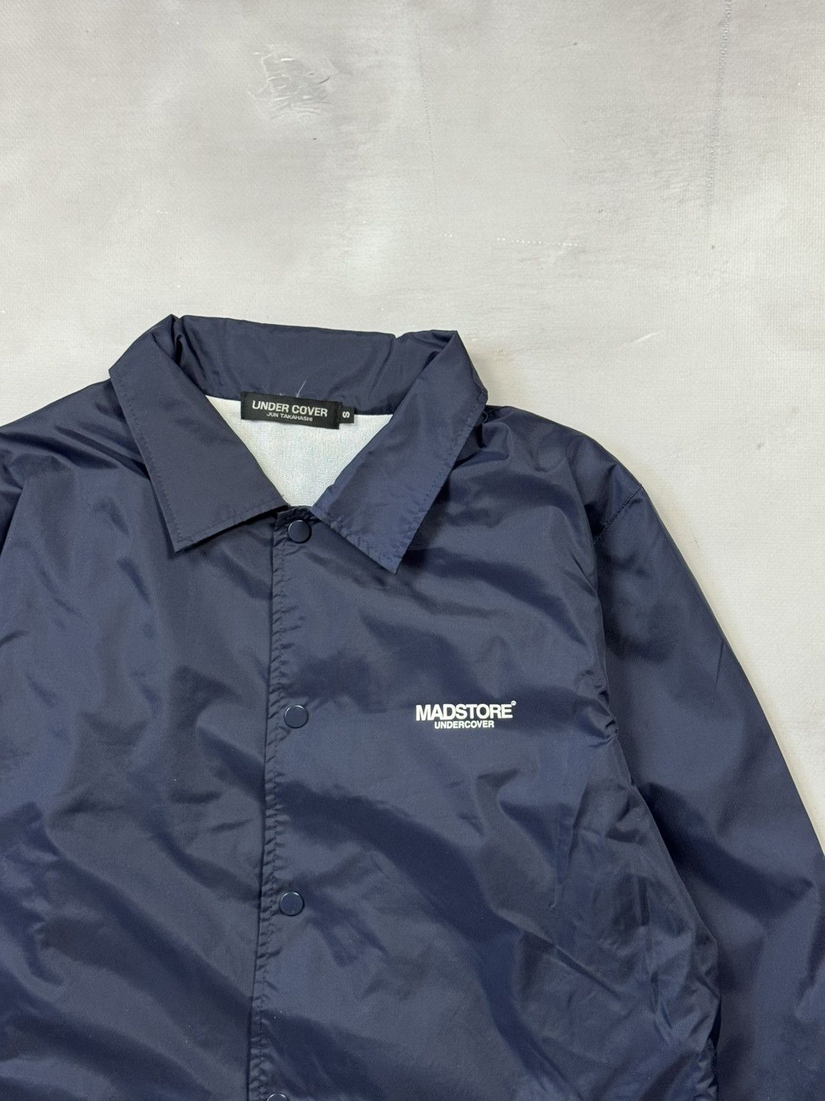 Undercover Undercover Madstore Logo Coach Jacket(Navy/S) Size US S / EU 44-46 / 1 - 4 Thumbnail