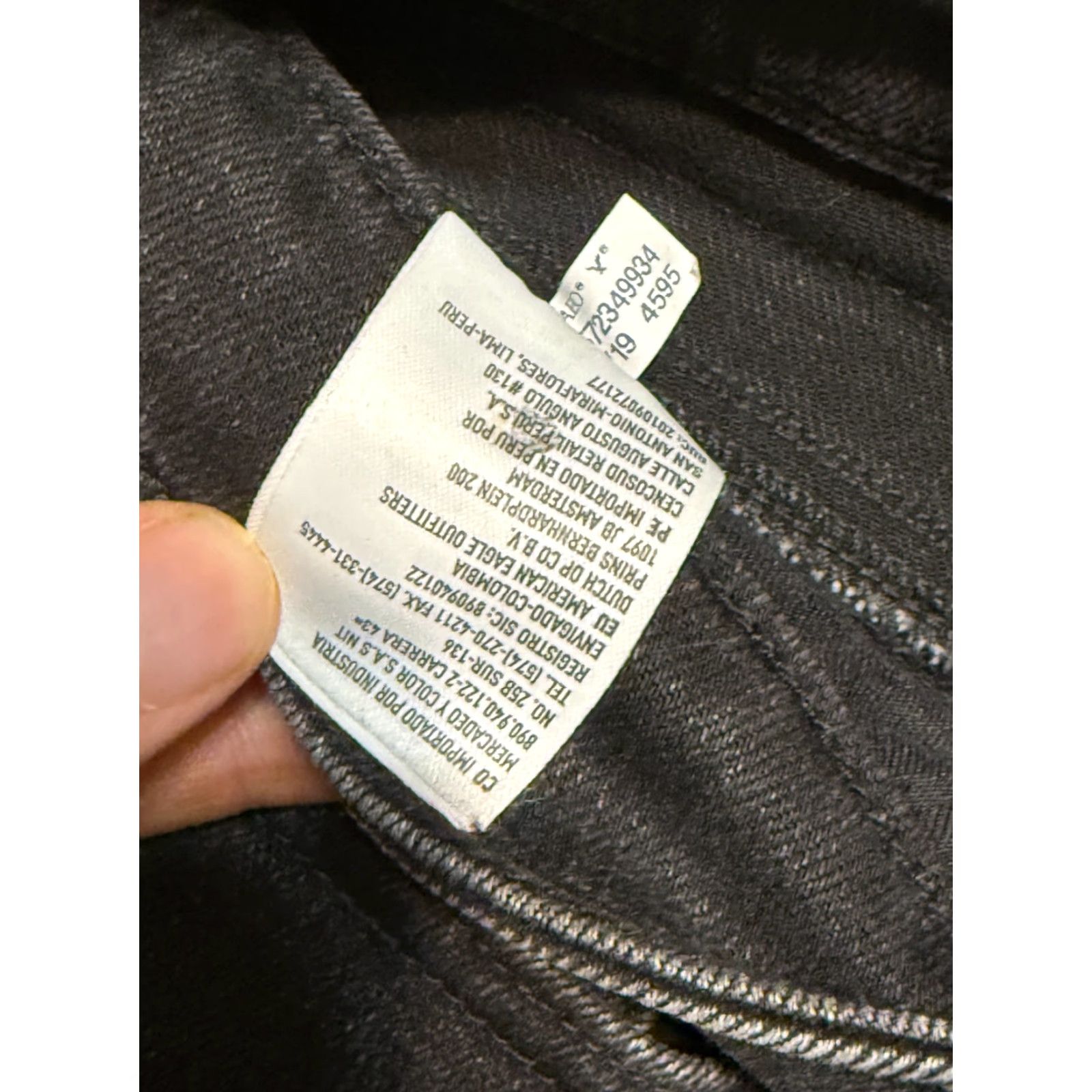 American Eagle Outfitters American Eagle Jeans Men Size 30x34 Black Denim Straight Leg Raw Hem Button 5-Pocket Design Jeans Mens Regular Rise Mid Inseam 34 Size US 30 / EU 46 - 6 Thumbnail