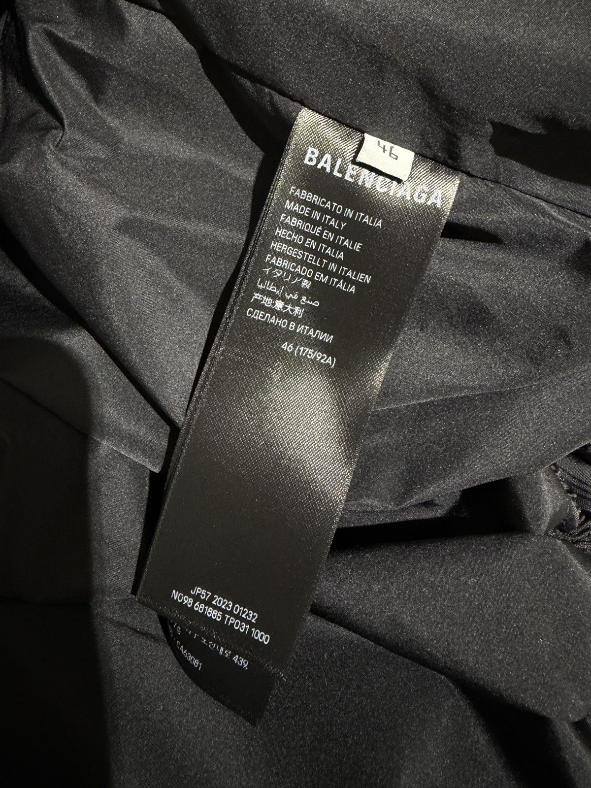 Balenciaga Balenciaga Monogram Puffer Puffer Jacket Size US XL / EU 56 / 4 - 5 Thumbnail