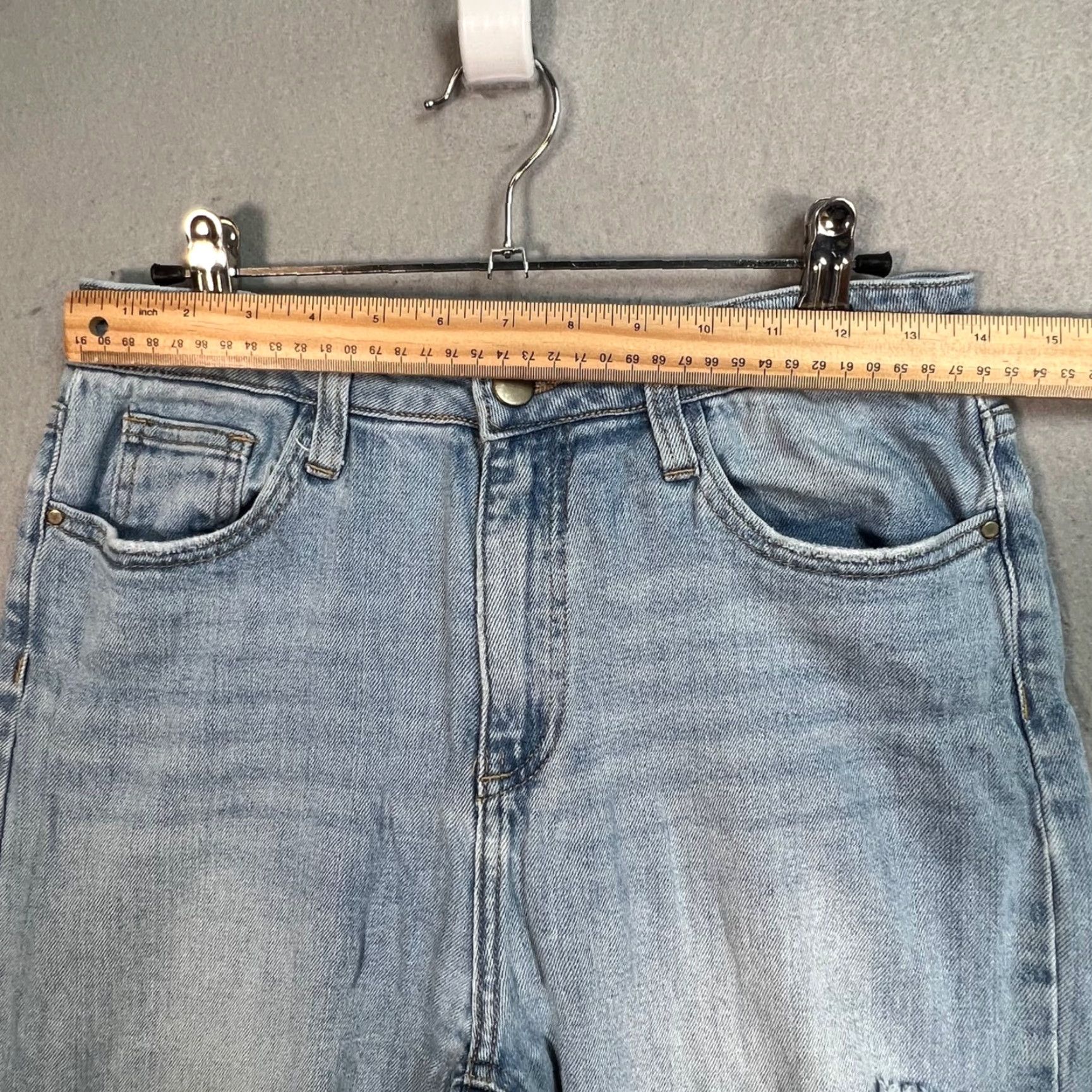 Akira Akira Womens Distressed Light Wash Straight Leg Denim Jeans Size 7 Size 28" / US 6 / IT 42 - 5 Thumbnail