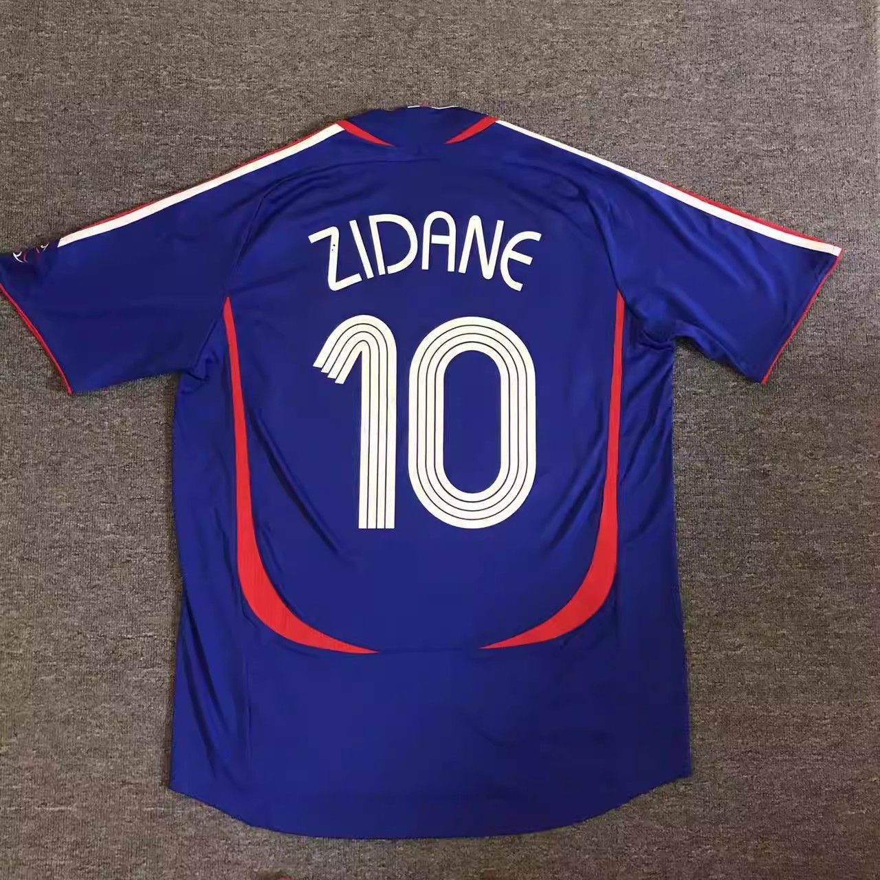 Other 2006 France #10 Zidane Jersey Size US XL / EU 56 / 4 - 1 Thumbnail