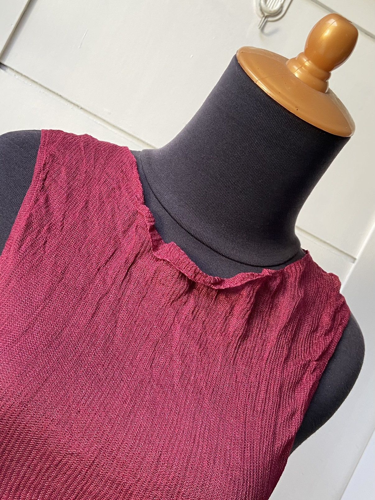 DKNY DKNY Maroon Mesh Sleeveless T-shirt Size XXS / US 00 / IT 34 - 10 Thumbnail
