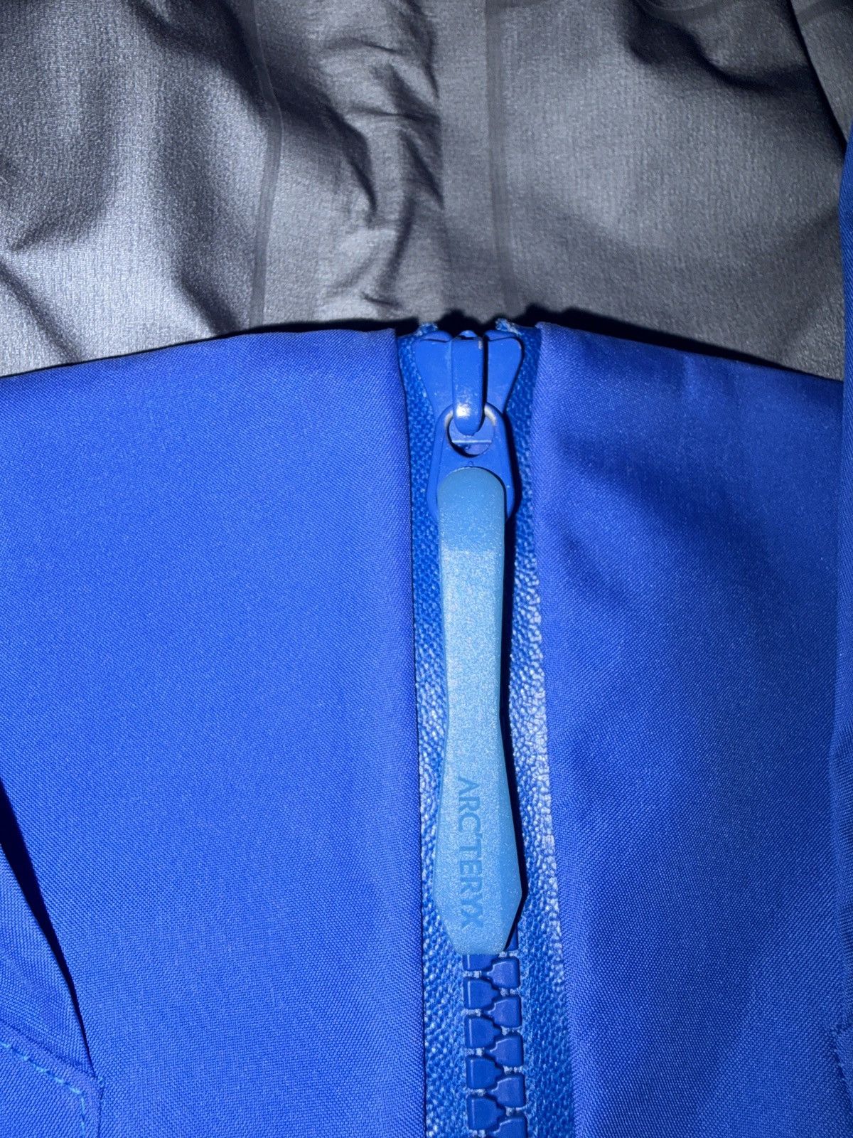 Arc'teryx Arc’teryx Beta AR Jacket – Blue – Men’s Medium (M) Size US M / EU 48-50 / 2 - 7 Thumbnail