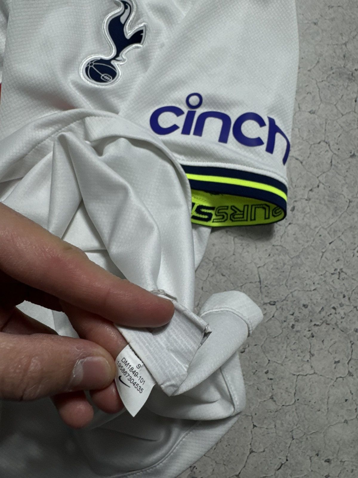 Nike Nike FC Tottenham Hotspur 2022/2023 Soccer Jersey Size US S / EU 44-46 / 1 - 9 Thumbnail