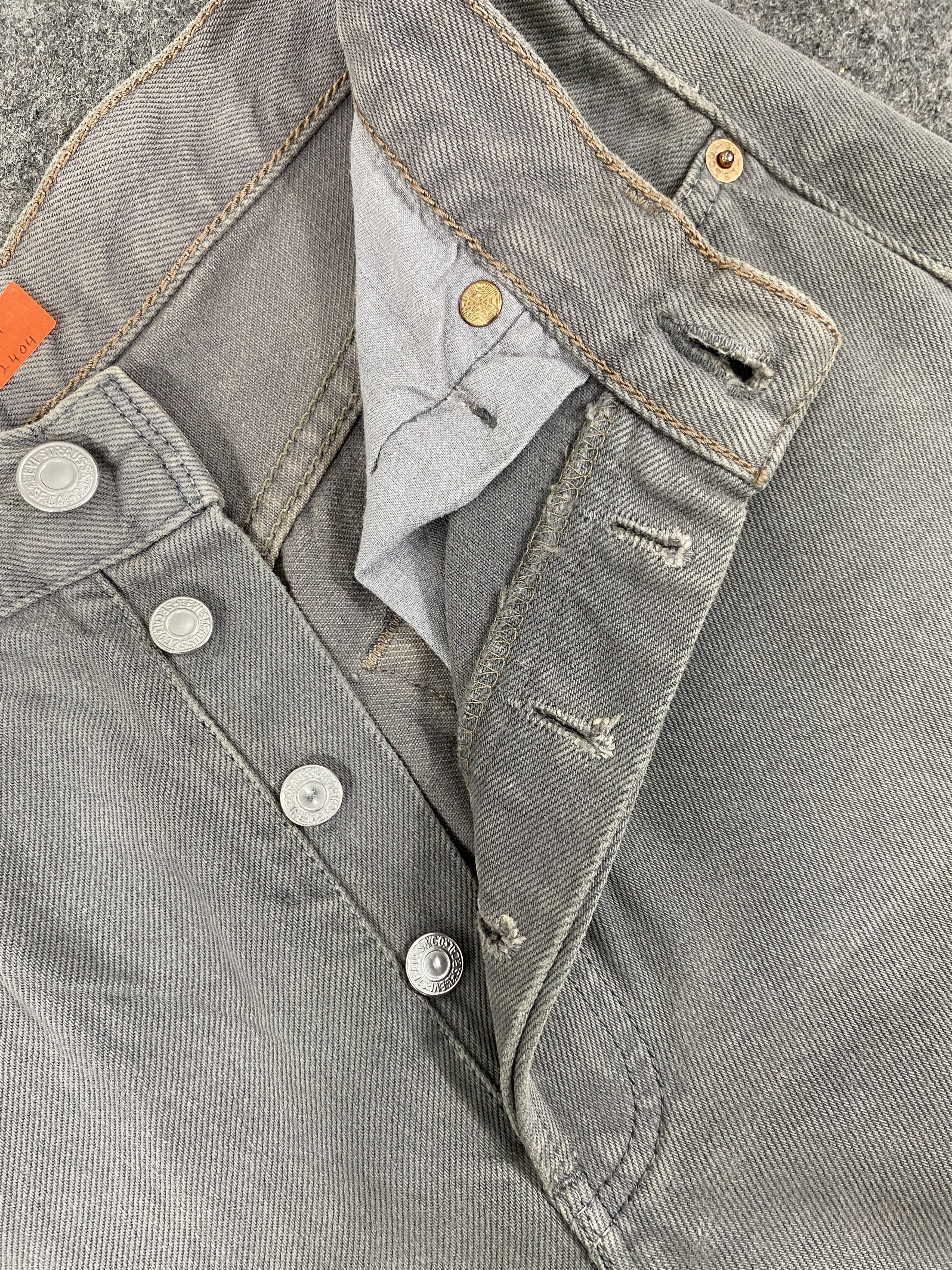 Japanese Brand Grey Vintage Levi's 501 Jeans 27x31 Denim -JN2404 Size US 27 - 6 Thumbnail