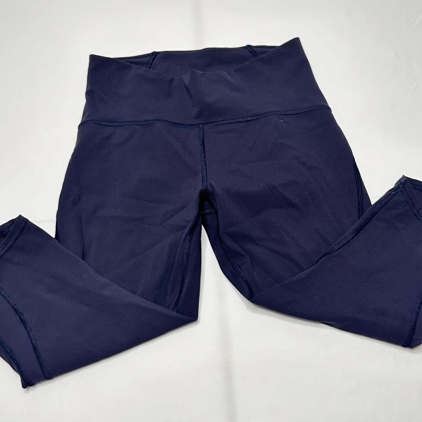 Lululemon Lululemon Size 4 Navy Blue Capri Leggings Size 27" / US 4 / IT 40 - 2 Thumbnail