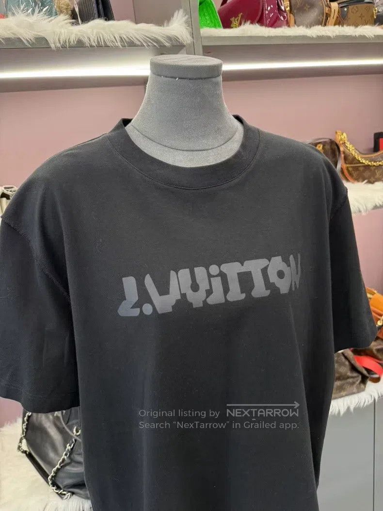 Louis Vuitton Louis Vuitton Tech monogrammed half-sleeve T-shirt Size US XL / EU 56 / 4 - 6 Thumbnail