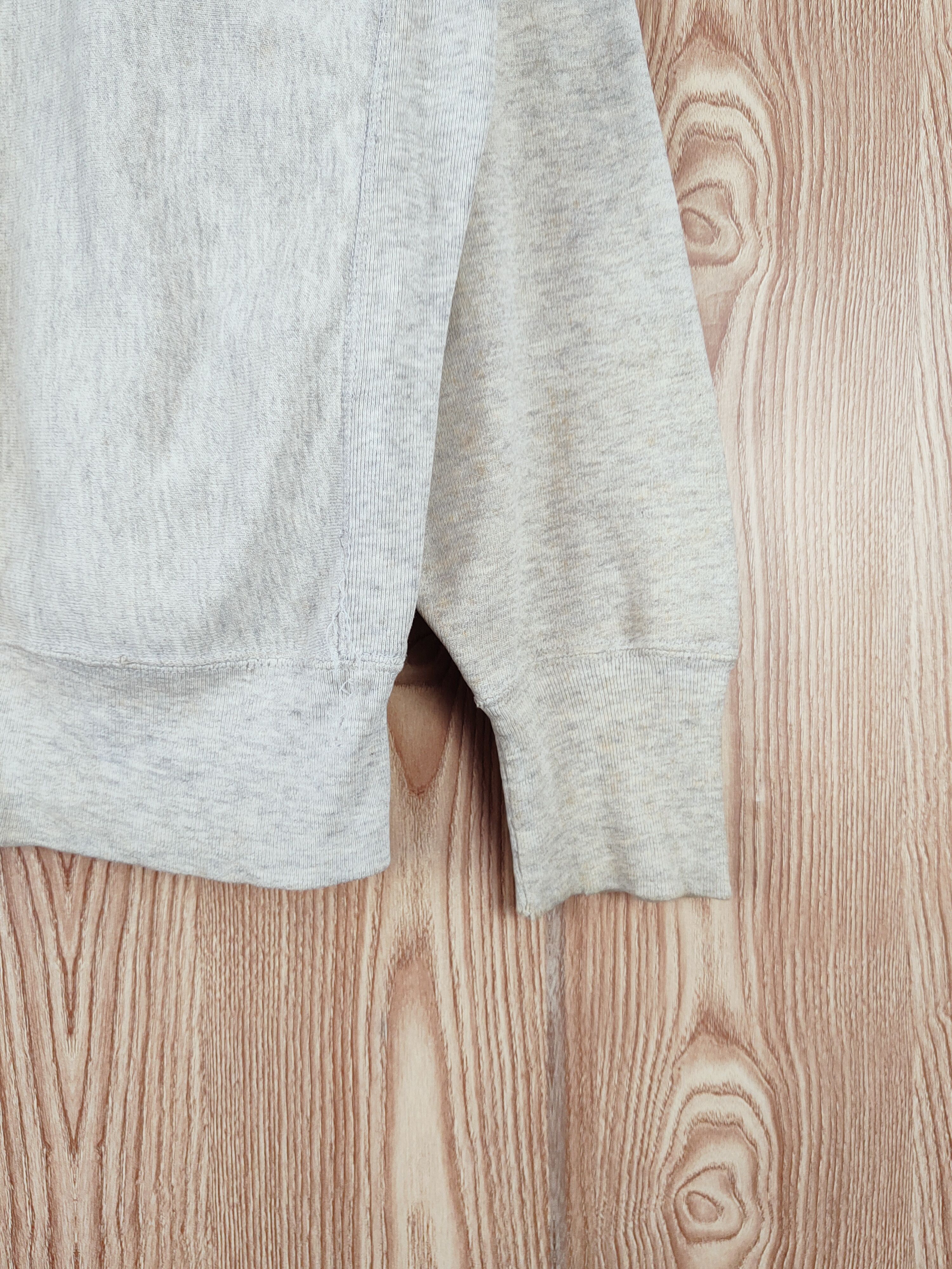 Champion Old Vintage 💥 Champion Gray Faded Sweatshirts (USA) Size US XL / EU 56 / 4 - 7 Thumbnail