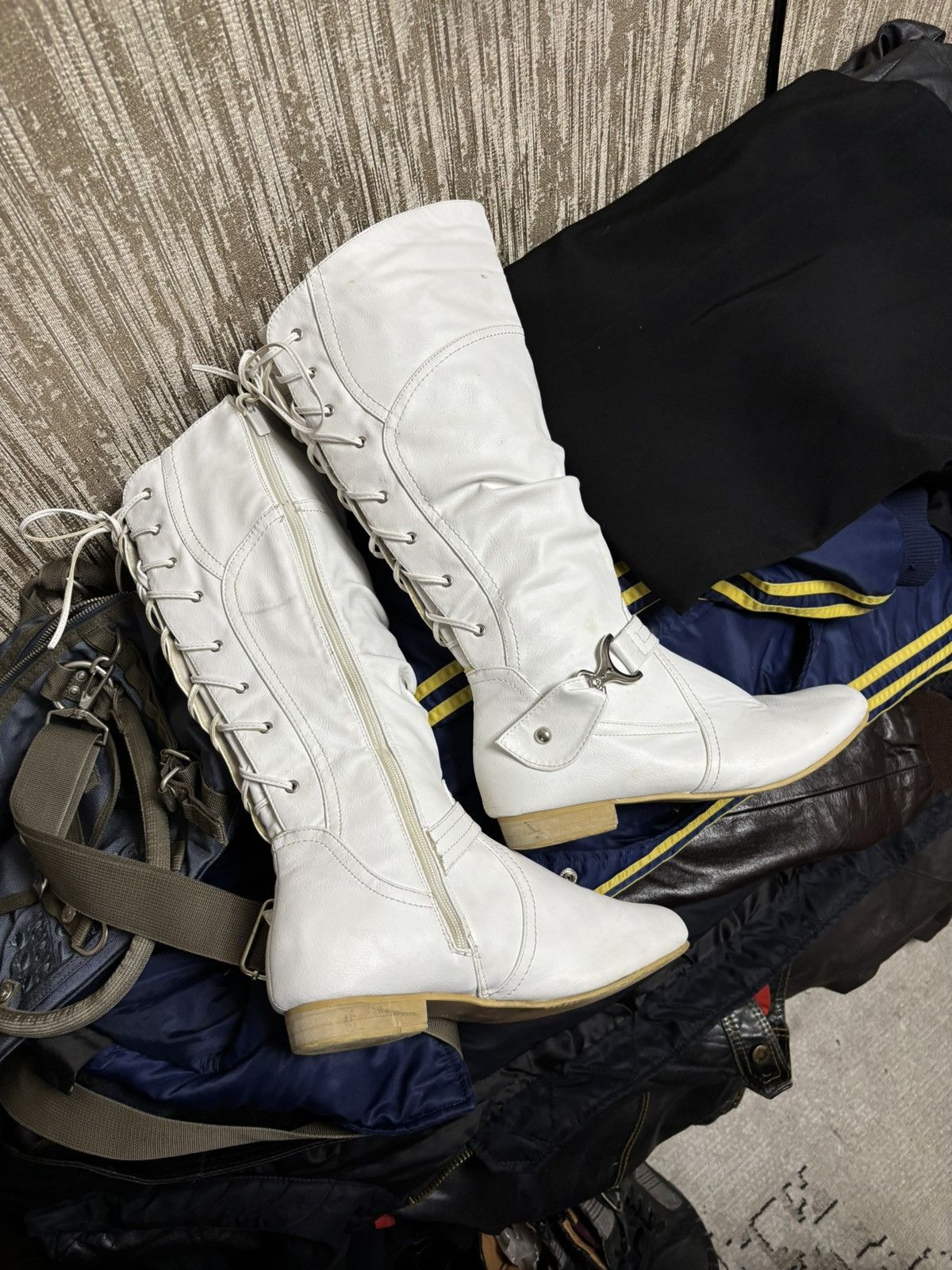 Vintage White Avant-garde leather boots Size US 8 / IT 38 - 5 Thumbnail