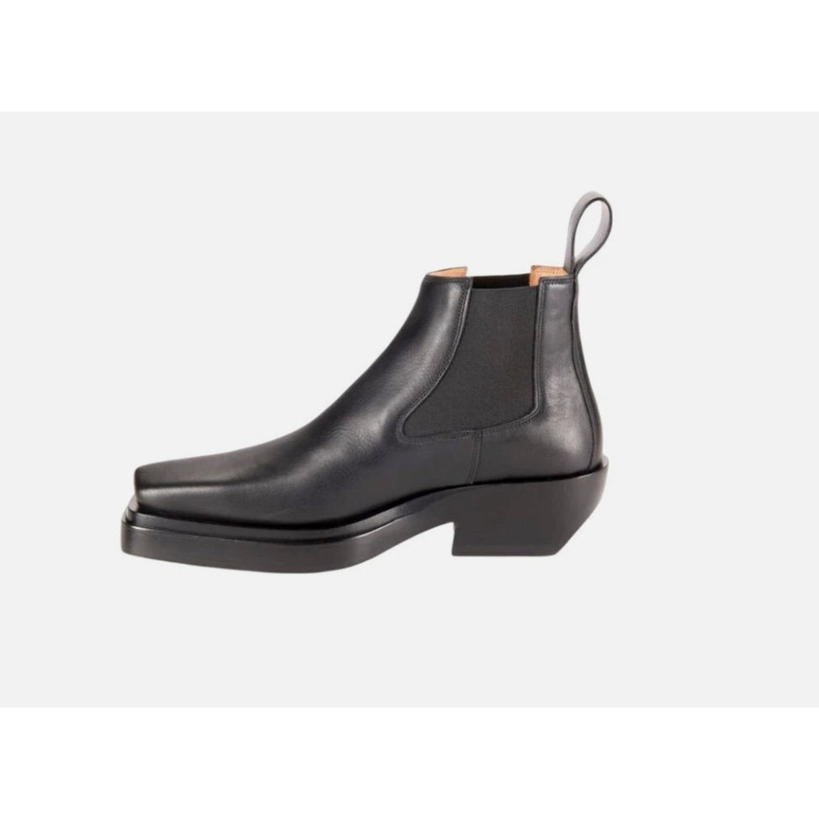$1,800 NIB Bottega Veneta Black Leather Chelsea Boots 44(11) display picture 3