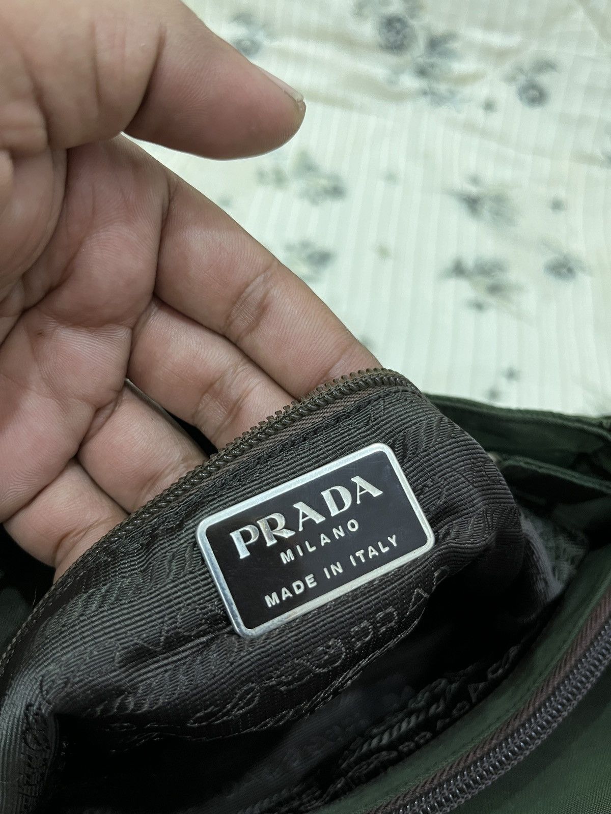 Prada 🔥🔥🔥STEALS PRADA BAGS Size ONE SIZE - 9 Thumbnail