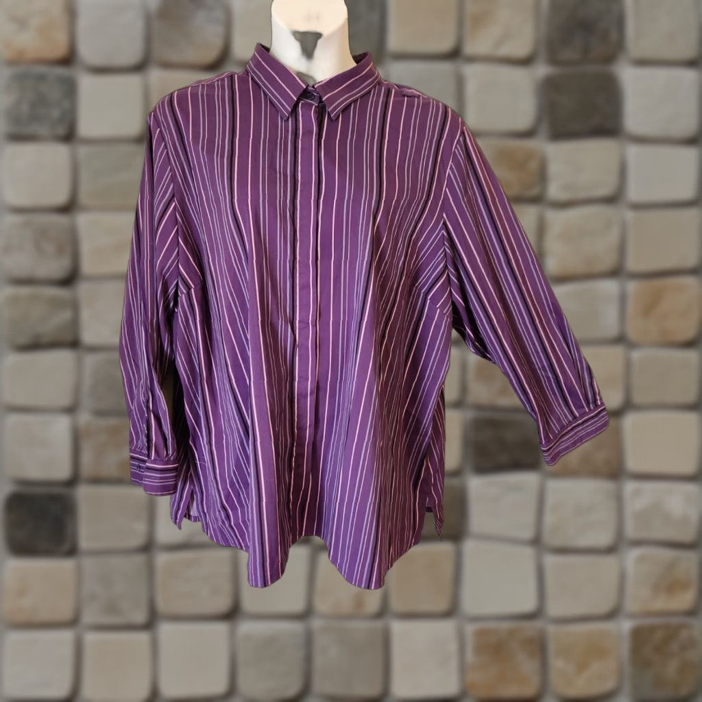 Vintage Doc & Amelia Premier by Cintas Purple Button Up Stripe Uniform Shirt 5X Women, Polyester, Purple, Shirt, 5X, Womens Size US XXL / EU 58 / 5 - 1 Thumbnail