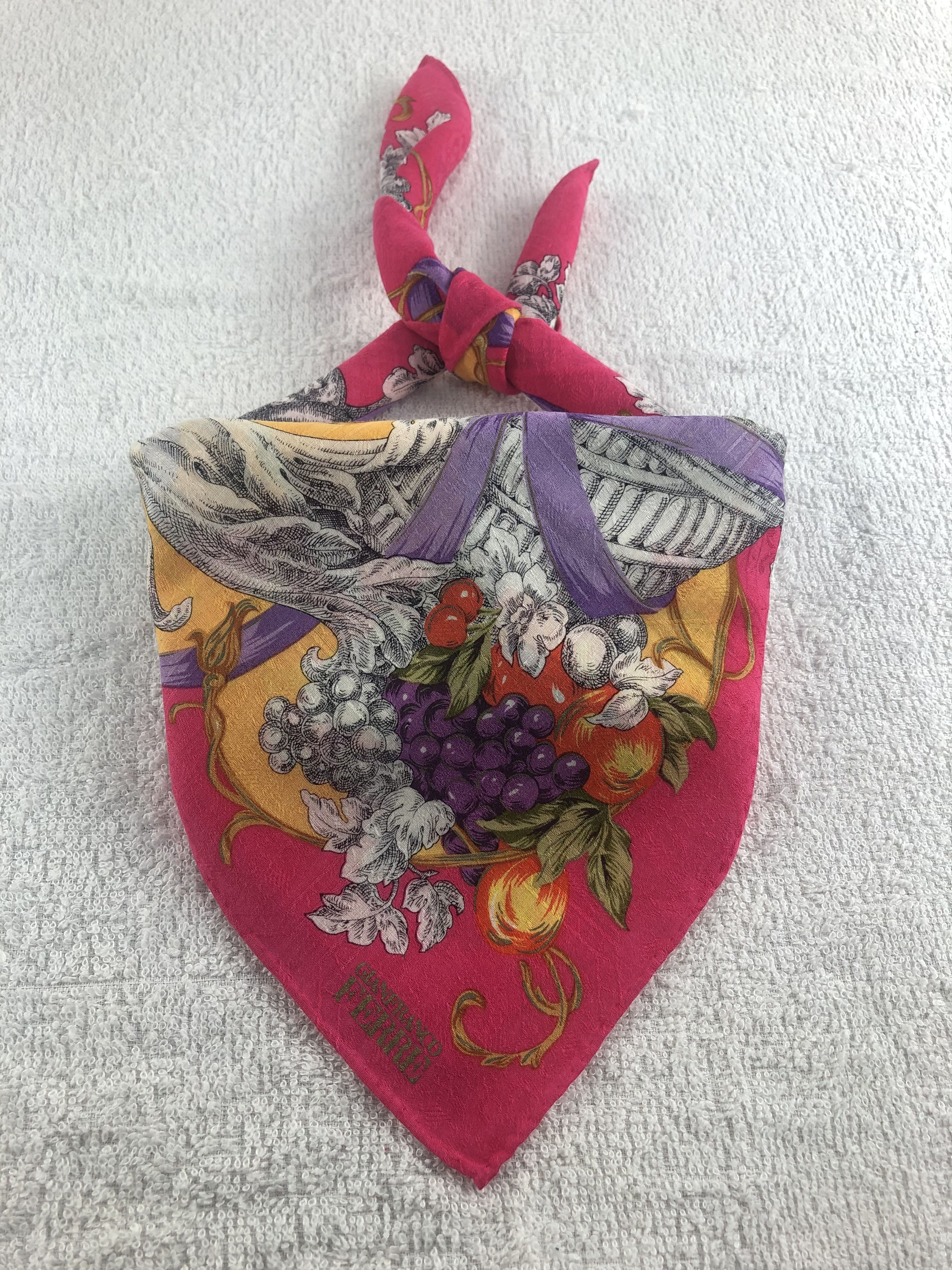Gianfranco Ferre Gianfranco Ferre Handkerchief / Bandana / Neckerchief C253 Size ONE SIZE - 1 Thumbnail