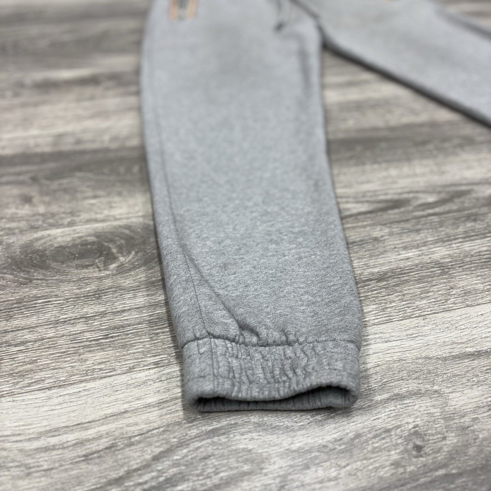 Burberry Size Medium - Burberry Melange Sweat Pants ' Pale Grey ' Size US 32 / EU 48 - 2 Thumbnail