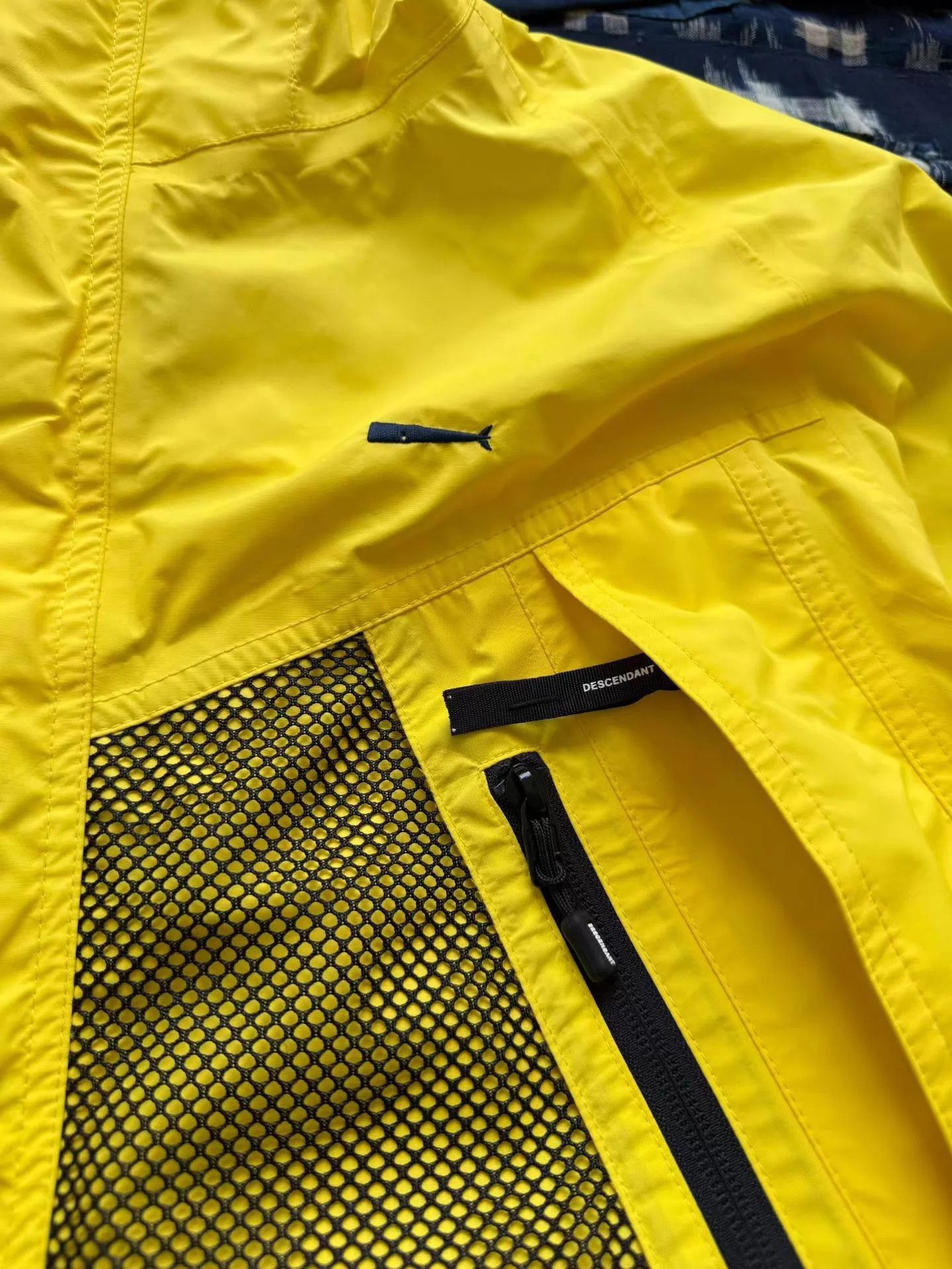Descendant DCDT 19SS AVALANCHE 3LAYER JACKET Yellow L Size US L / EU 52-54 / 3 - 6 Thumbnail