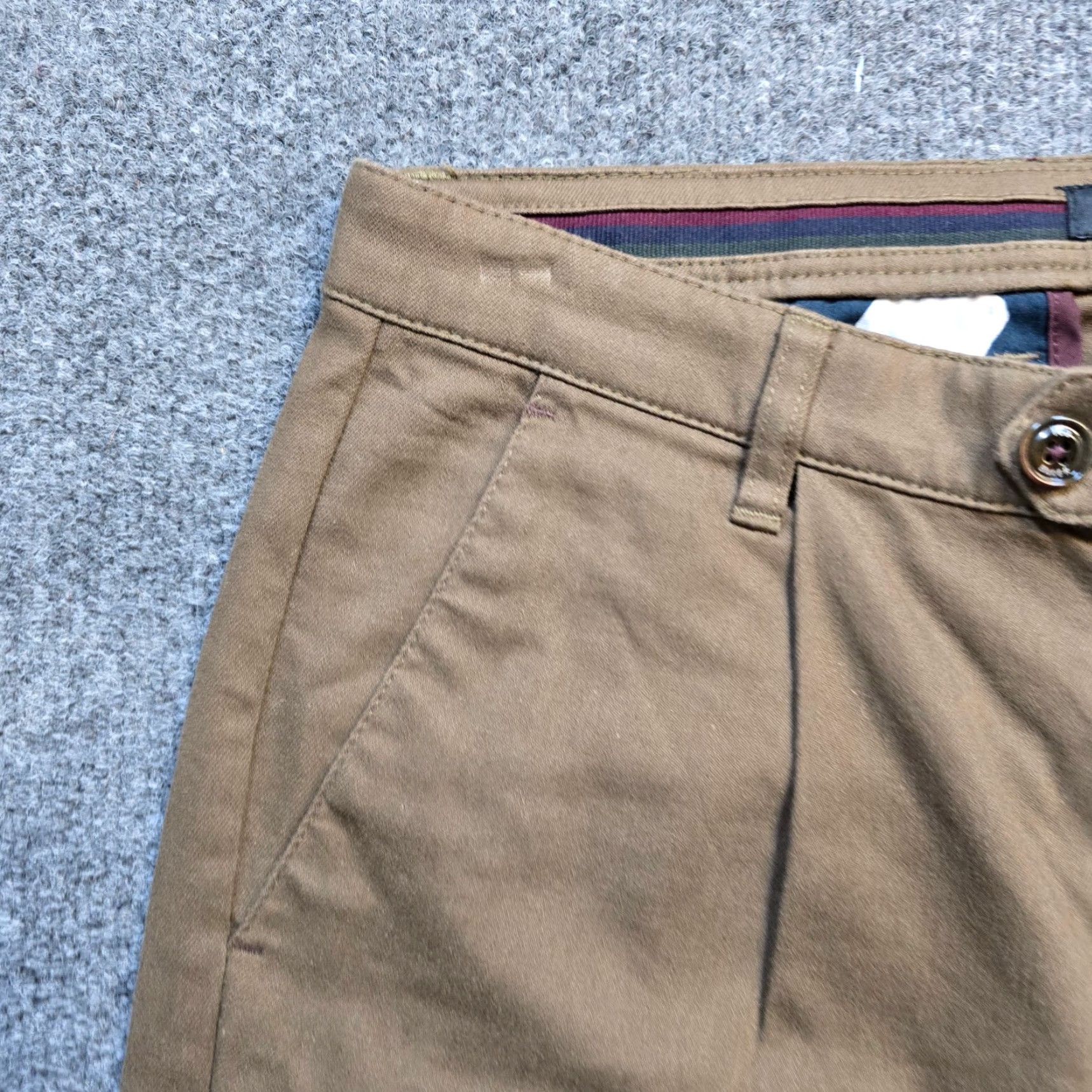 Ted Baker Ted Baker Pants Mens 32 Brown Pleated Cuffed Cropped Classic Casual Preppy Shirt? Size US 32 / EU 48 - 3 Thumbnail