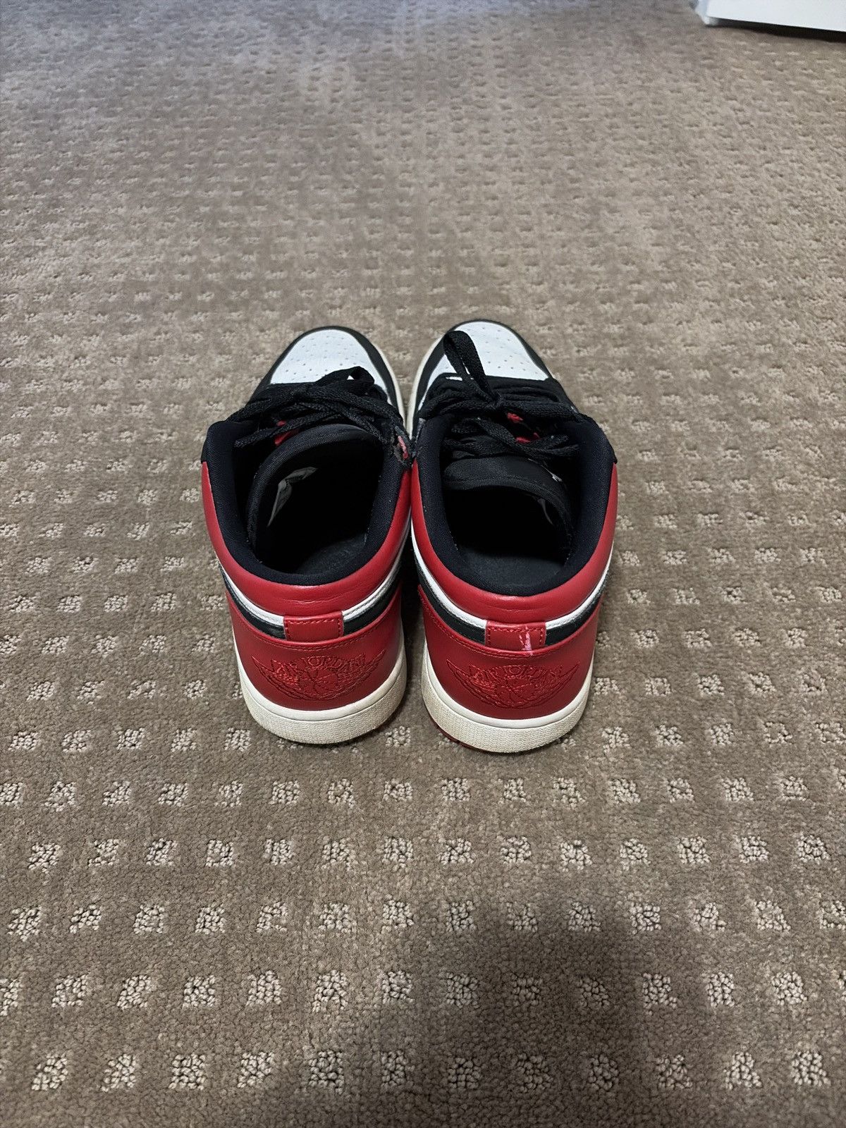 Jordan Brand Jordan 1 Low Size US 10 / EU 43 - 5 Thumbnail