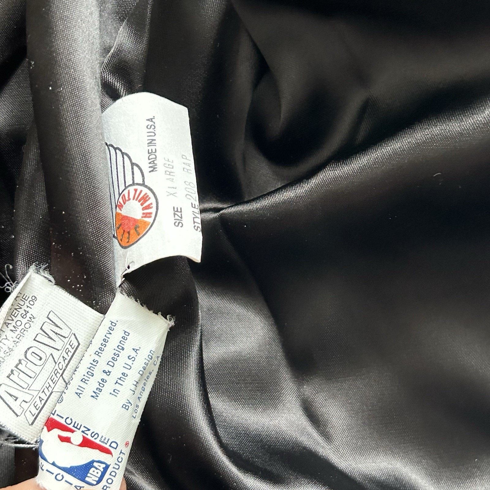 Jeff Hamilton × NBA × Vintage Vintage 90s Jeff Hamilton NBA Toronto Raptors Jacket Size XL Size US XL / EU 56 / 4 - 15 Thumbnail