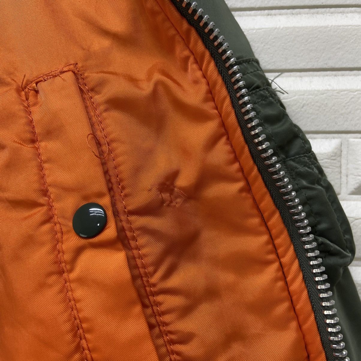 Alpha Industries Vintage Alpha Industries MA-1 Bomber Flight Jacket Size US M / EU 48-50 / 2 - 17 Thumbnail