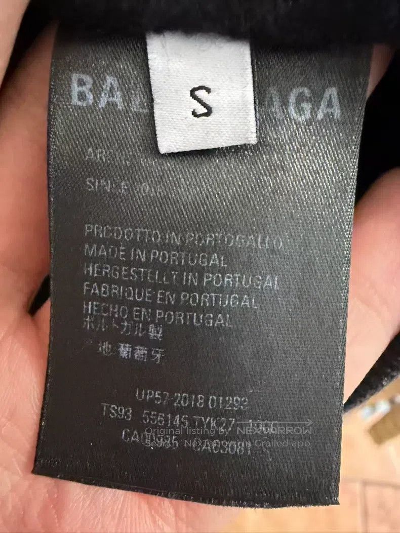 Balenciaga Balenciaga Black Small Logo Hooded Sweatshirt Size US S / EU 44-46 / 1 - 4 Thumbnail