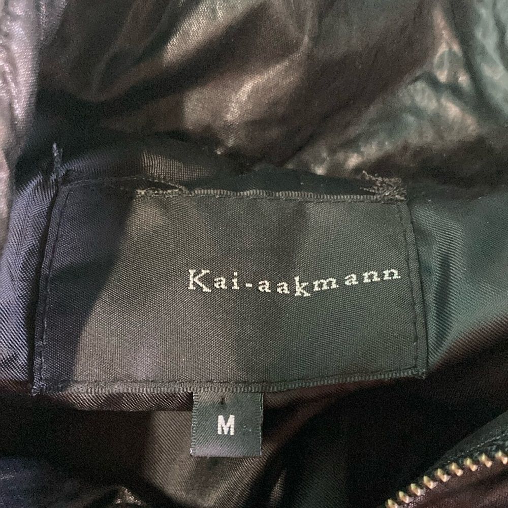 Kai Aakmann Kai Aakmann Womens M Black Zip Front Jacket With Stow Away H Size M / US 6-8 / IT 42-44 - 3 Thumbnail