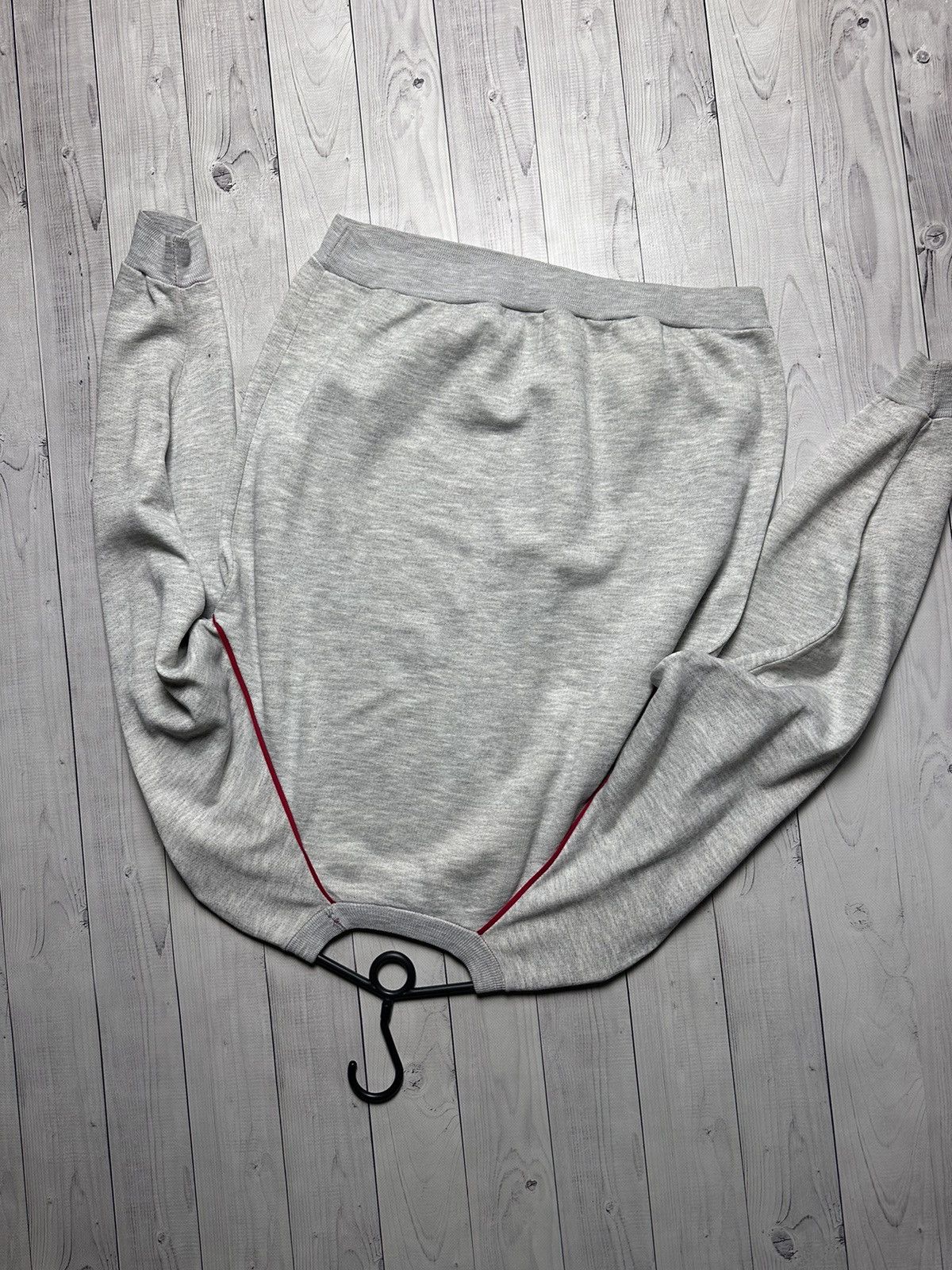 Vintage Vintage Liverpool soccer sweatshirt size S/M striped Size US S / EU 44-46 / 1 - 6 Thumbnail