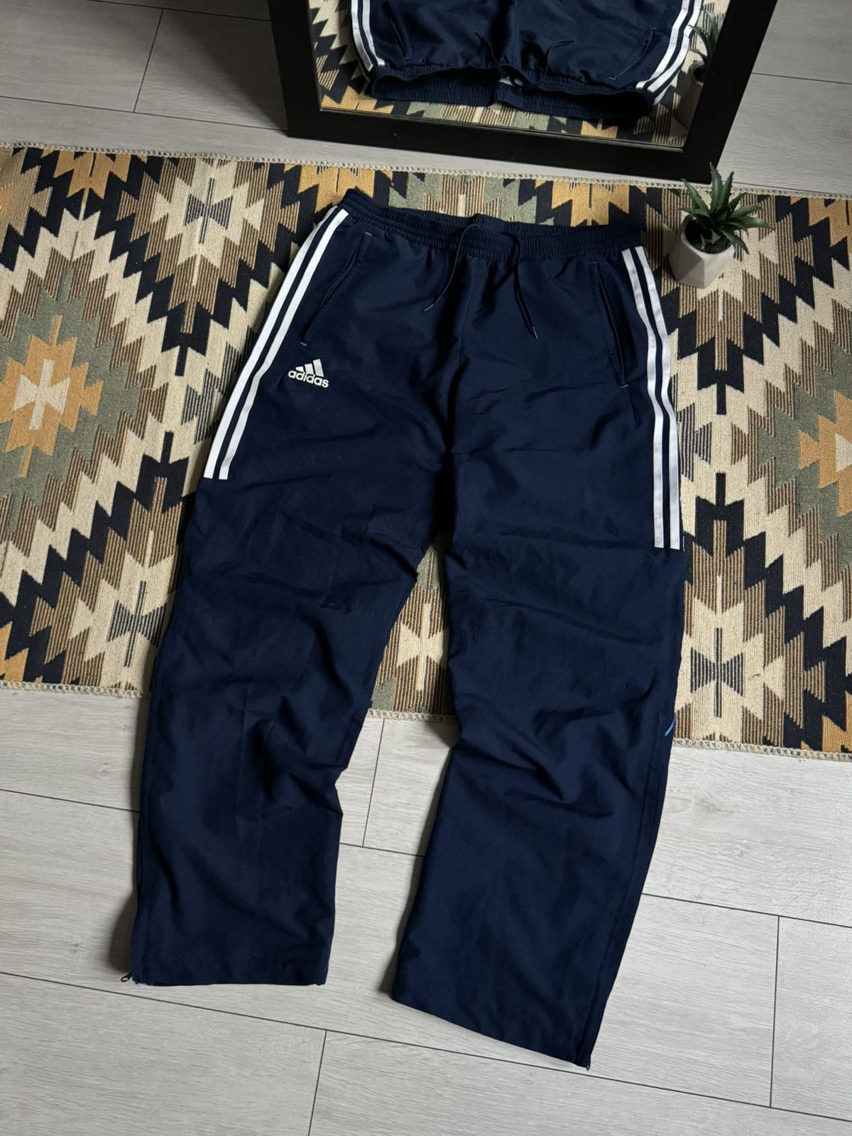 Adidas Vintage Adidas Nylon Y2K 3Stripes Baggy Pants Size US 34 / EU 50 - 3 Thumbnail