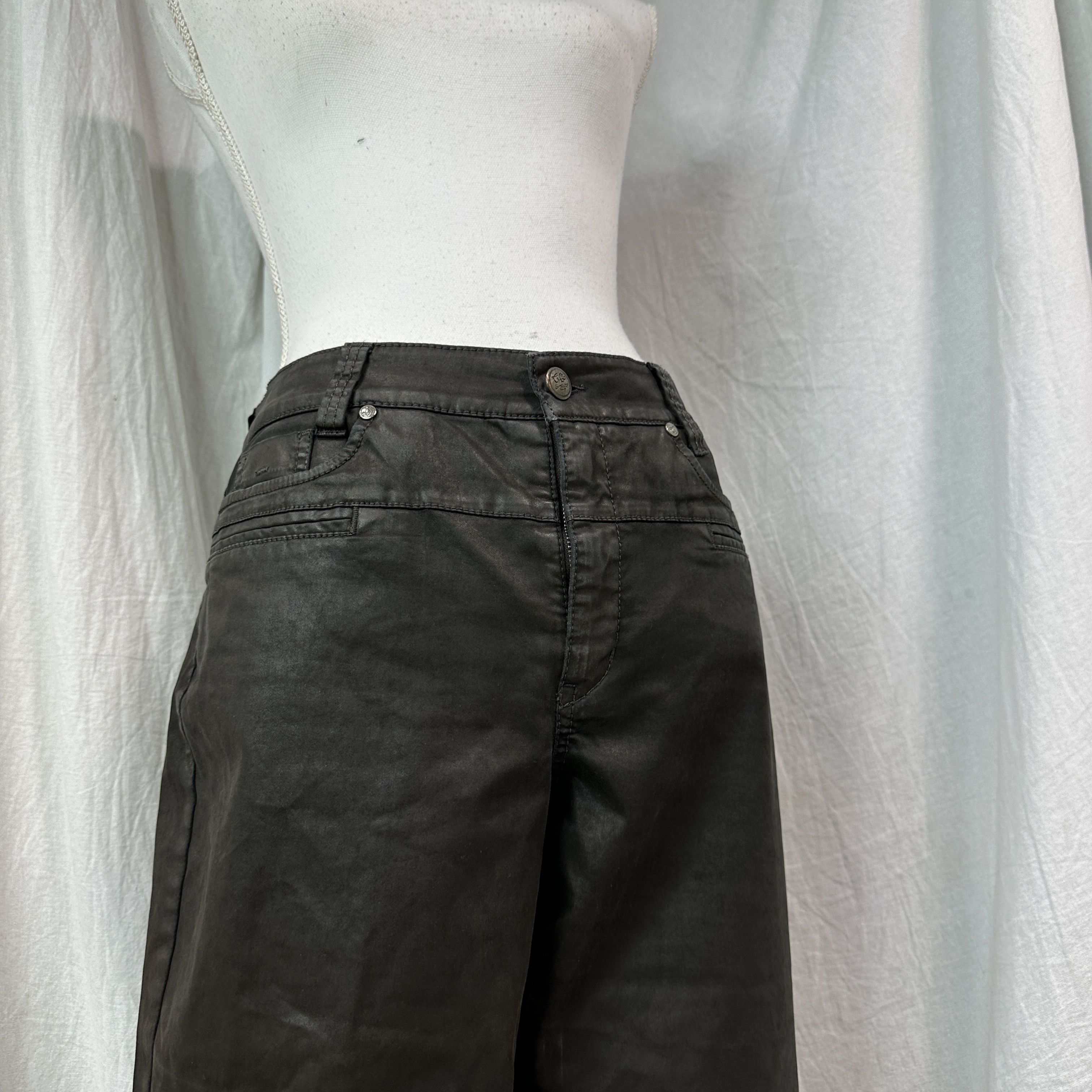 Vintage Vintage Avant-Garde Women's Waxed Trousers Y2K Size 26" / US 2 / IT 38 - 6 Thumbnail