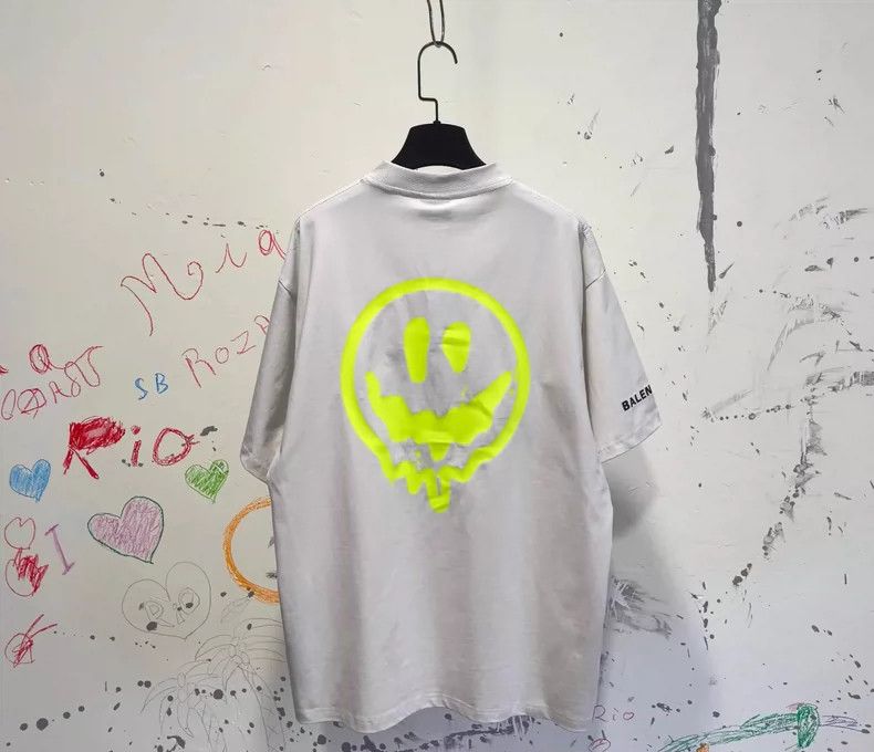 Balenciaga Balenciaga size S Spring and summer alien smiling face T-s Size US M / EU 48-50 / 2 - 2 Thumbnail